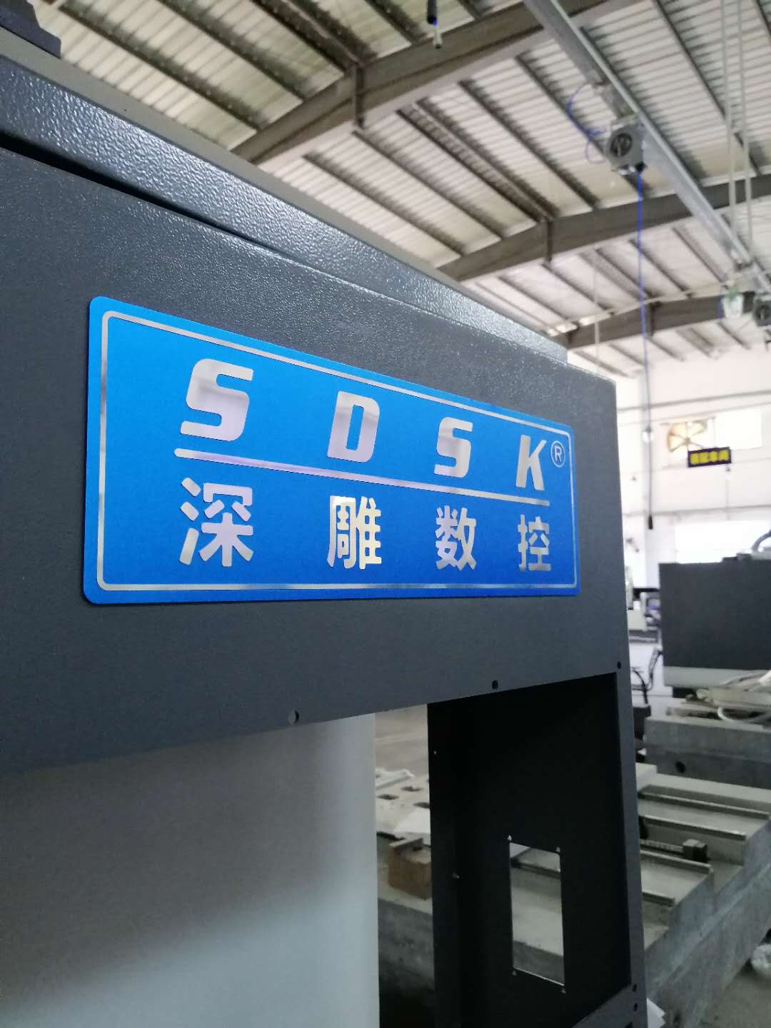 9月，我們整車待發(fā)，一車一車的滿載著的希望和辛苦付出的成果！  